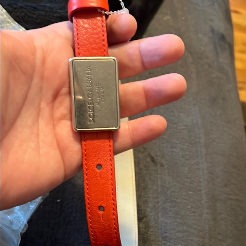 Dolce & Gabbana Red Leather Belt with Metallic Buckle - Picture 4 of 4